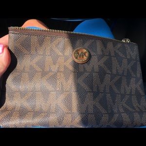 Micheal Kors Cosmetics Bag